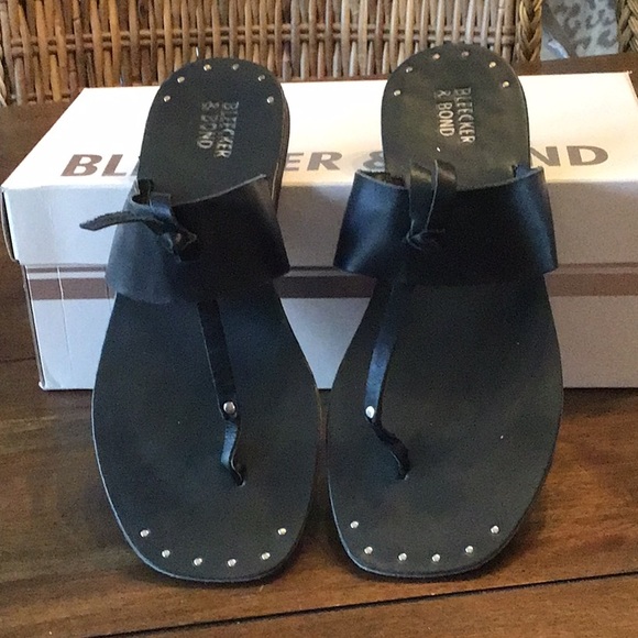 Bleecker & Bond Women's Sandals - Picture 3 of 4